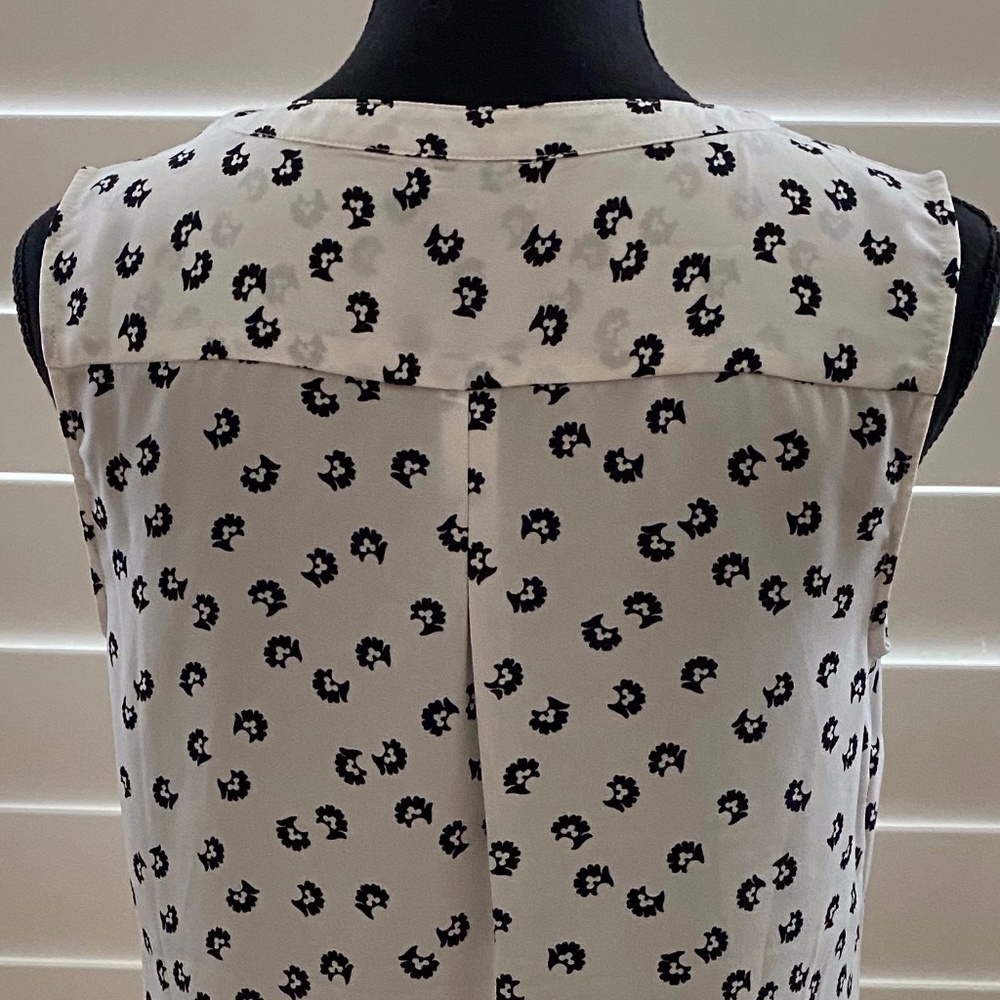 Talbots Top - Picture 6 of 10
